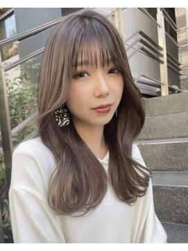 ロンド ジュルード 名古屋(Lond jeloud) 韓国風薄め前髪くびれミディアム