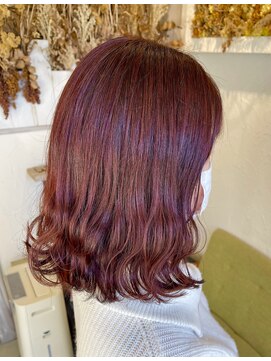 フロール(florun) ブリーチなしのハイトーンレッド系カラー