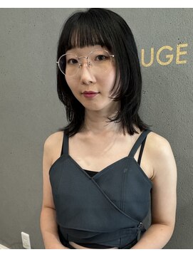 フィルジュ(FiLUGE) レイヤーカット×ぱっつん前髪