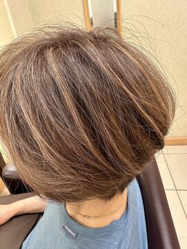 松本平太郎美容室 銀座本店 イノアカラー×ハイライト×極細チップ