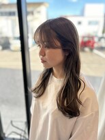 ウイ(Ui) ベージュカラー