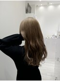 白っぽミルクティーベージュカラー