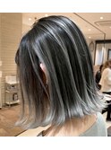 ホワイトグレージュミニウルフデジタルパーマショートウルフ