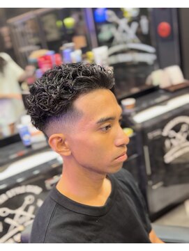 バーバースタイルクラブフォー(BARBER STYLE CLUB 4) 極道パーマ