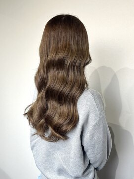 ノルン(norn) ゆる巻きロング