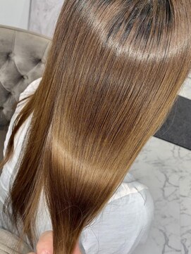 エスカーラ 表参道(THE ESCALA) リアルなお客様の艶髪194《マスダレイナ》