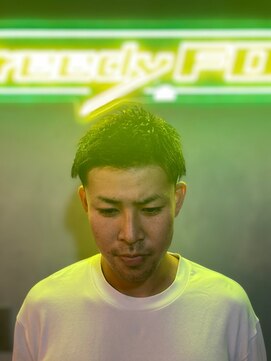 グリーディーフォックス 代々木(Greedy FOX) 韓国マッシュ/センタ-パ-ト/ツイストスパイラル/スキンフェード