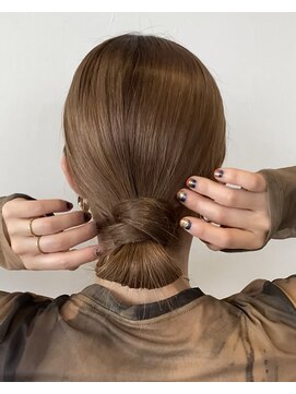 ラボヌールヘアーレーヴ 池袋店(La Bonheur hair reve) @kyokamommyで動画見れます！セルフアレンジ♪