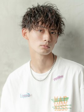 イオ 本厚木(io) マッシュショート波巻きスパイラルパーマハイライト