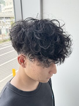 アヴァンス 神戸元町(AVANCE) 外国人風スペインカール【神戸元町】