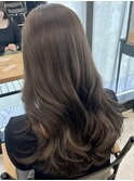 透明感グレージュカラー×レイヤーカット　佐藤