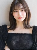 外ハネミディアムレイヤー　20代30代