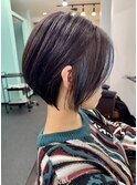 ショートボブ×インナーカラー