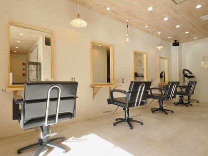 アグ ヘアー ビオラス 甚目寺店(Agu hair violus)の写真