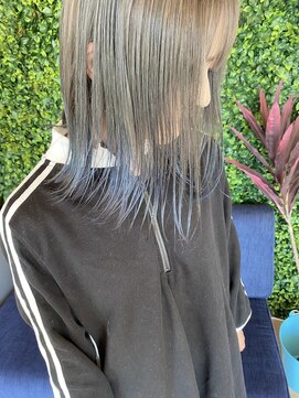 ニカヘアー(Nika hair) グラデーションカラー