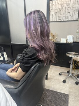 モノ アンド イニ(Mono & inni) ハイライト