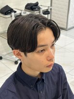 ヘアーアンドメイク ニューヨークニューヨーク 姫路店(Hair&Make NYNY) 前下がりセンターパート