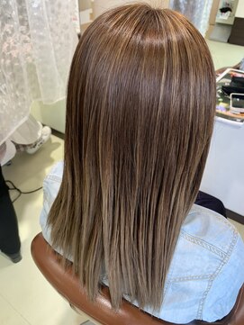 アズールサン 草加西口店(azule-sun) グラデーションカラー,グレージュ,ベージュカラー【草加】