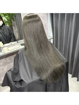 オリーブカラー