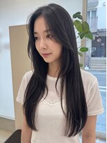 トレ(tre.)&nbsp;艶髪ストレートロングレイヤー