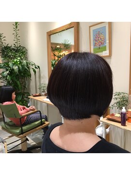 ナノハナ 鹿沼で唯一本格ヘッドスパが出来る美容室 シンプルボブ