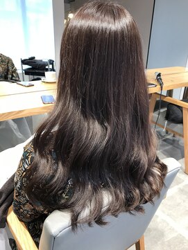 ルミエール(Lumiere by Natural) 【Lumiere 宮西】エレガントなゆる巻きロング