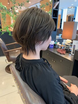 キューカンバー(CUCUMBER) マッシュウルフ