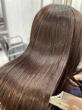 エスカーラ 表参道(THE ESCALA) @aidaman321/ショコラベージュ/ボブルフ/カール/ベービーバング