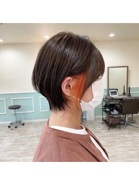 ラボヌールヘアーノーブル 新越谷店(La Bonheur hair noble) インナーカラー20代30代40代大人ショート