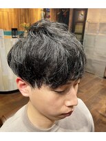 エイト ヘアワークス シンテラ(EIGHT HAIR WORKS SHIN TERA) くせ毛をいかしたマッシュ
