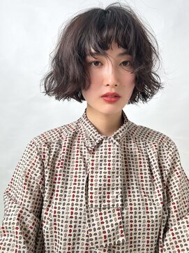 ザレミー(THE REMMY) リップラインの前上がりボブ×ウェーブパーマ