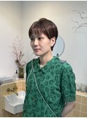 オン眉ベリーショート