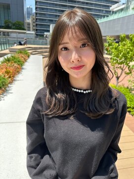 アンダーバーホワイト(_WHITE) 韓国風くびれウェーブロング