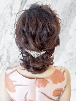 ヘアセットアンドメイク専門店 ルナ(Luna)の写真/《ヘアセット¥2500～》お手頃価格&スピーディーなセット技術で可愛くなれる♪特別な日を素敵に演出