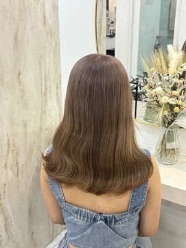 ラビス(Lovis) セミディ/シアーカラー/魅力倍増カール/ダークアッシュ