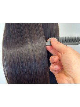 肌を綺麗に見せる水光肌カラーと、資生堂サブリミックを同時に☆ヒアルロン酸カラーと髪質改善TRで艶髪に☆