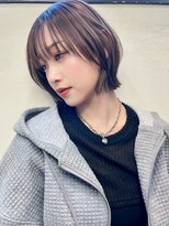 トルネード(TORNADO) フェイスレイヤーボブ 透明感カラー 切りっぱなしベージュt217