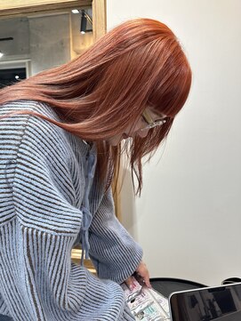 エー(a.) オレンジピンク