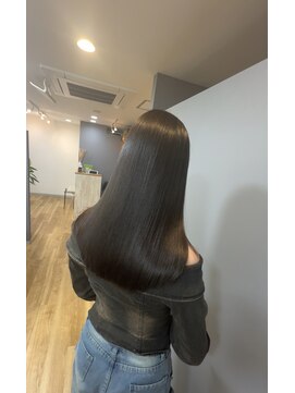 スリーク バイ ロイ 宇治店(sleek by roy) 柔らかくサラサラが持続する髪質改善トリートメント