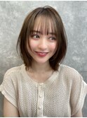 赤みなしベージュ◎抜け感レイヤーボブ