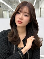 アイヴィー(IVY)&nbsp;オリーブベージュ くびれヘア 顔まわりカット[肥田亜沙美]