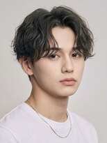 メンズフィール 南森町(MENS FEEL)&nbsp;゜MEN’S HAIR/サーフカール/刈り上げセンターパート/南森町