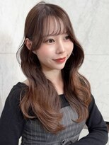 ヴィヴィッド オモテサンドウ(ViViD omotesando)&nbsp;ブラウンベージュ 顔周りカット シースルーバング 韓国 艶髪