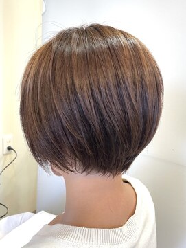 アルターリール(aL ter Rire) ショートカット/中村郁未