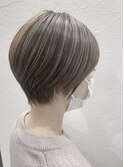 大人タイトショート