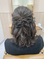 ヘアーフォトギフト(HAIR×PHOTO gift.) ハーフアップ/イベント/お呼ばれ/ウェーブ巻き