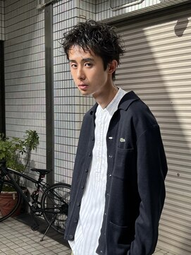 ヒュージ 三軒茶屋(huge) アップバング/束感ショート/ツーブロックマッシュ/コンマヘア