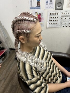 ヘアーグランデシーク(Hair Grande Seeek) レディースコーンロウ