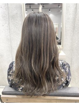 レイドバック(LAID BACK) バレイヤージュ グラデーションカラー ハイライト 白髪ぼかし