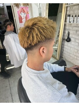 ヘアー アトリエ エゴン(hair atelier EGON) ハイトーンショート